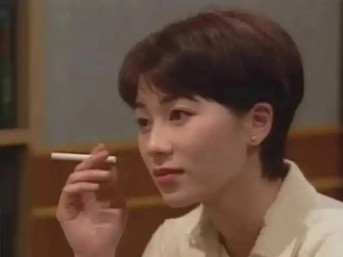 80后心中的女神之短发张可颐