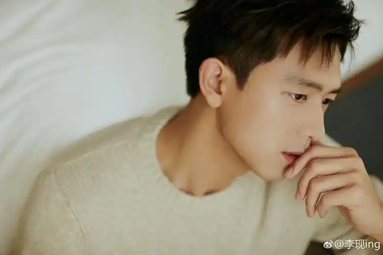 现男友是如何护肤的?李现同款雅漾为你解锁换季护肤秘籍