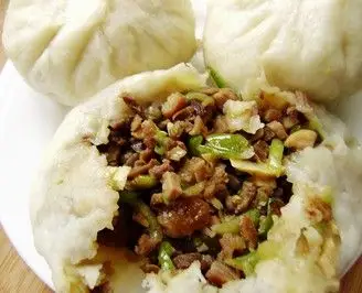 家常主食黄瓜青椒馅包子