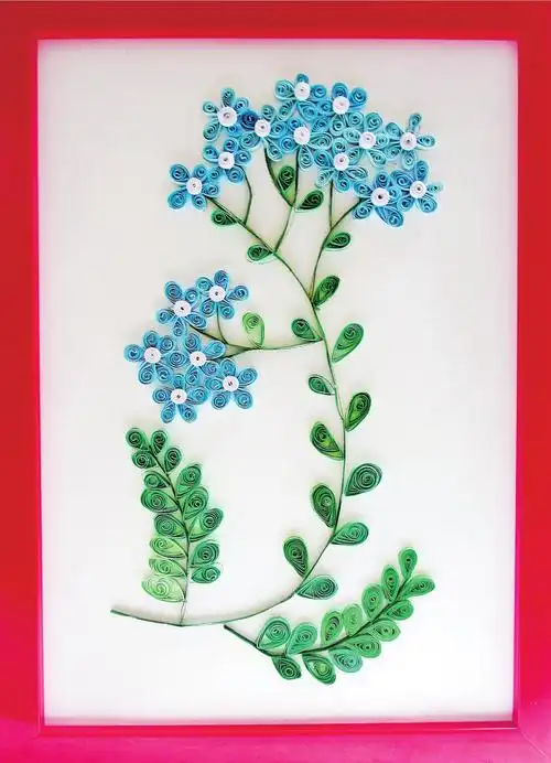 小花(衍纸作品)