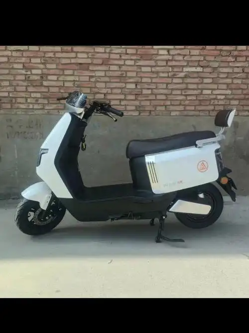 一线品牌性价比高的阿米尼电动车,控制器