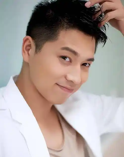 视帝奖杯还没揣热,王雷就被曝出各种"瓜"_戏份_角色_陈晓