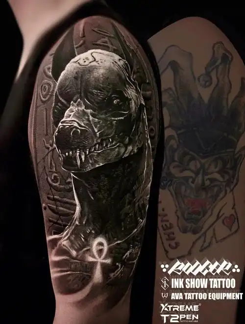 毕竟年代久远)现在是第二次盖中盖,失败纹身确实会严重影响心情和个人