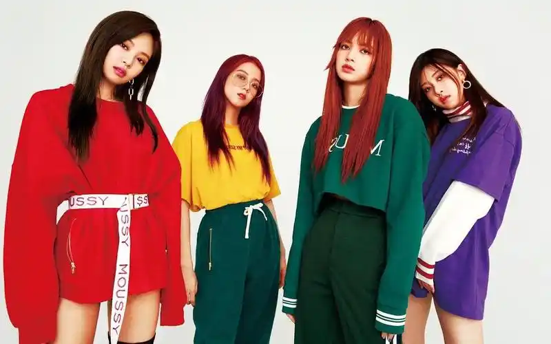 blackpink4人合照1024更新