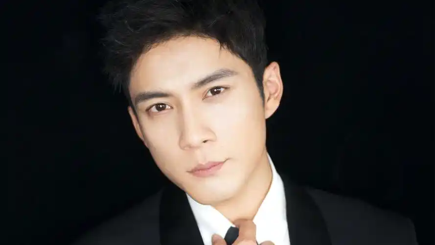 内地明星 韩东君 明星风尚壁纸【3】(明星静态壁纸) - 静态壁纸下载 -