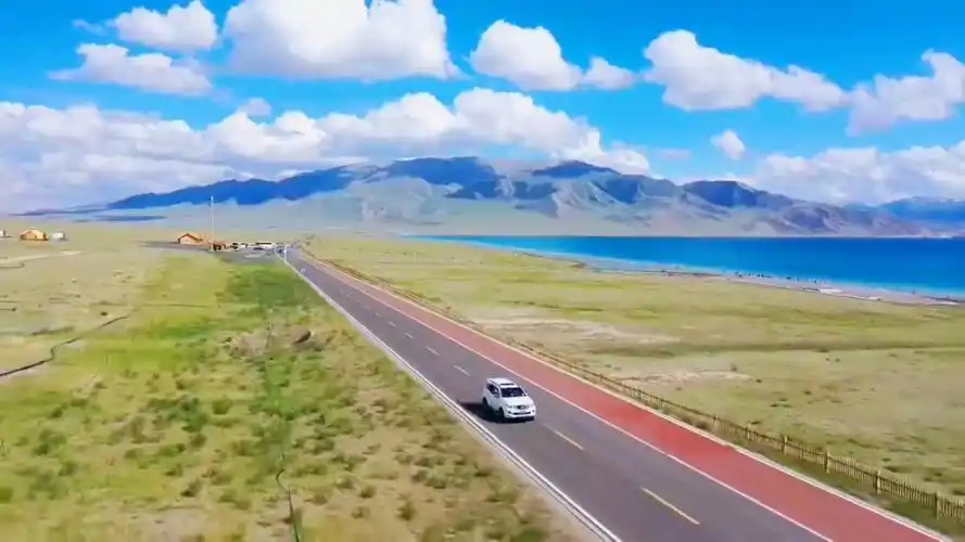 一个人开车的风景98天气好00喜欢吗00一起去旅游00