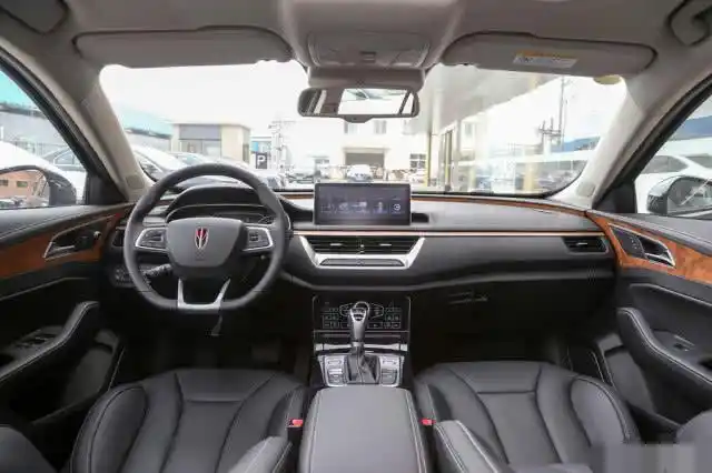 现款红旗h5内饰