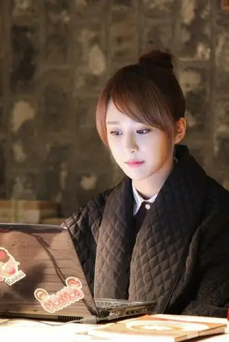 『欢乐颂』邱莹莹♀杨紫