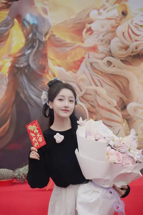 姜贞羽超话#吾凰在上开机#少女打怪升级之路开启新篇章,姜姜@姜贞羽