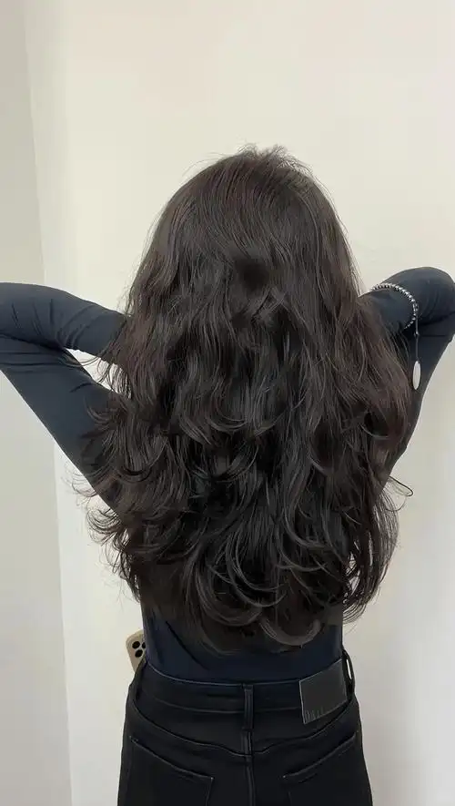 中长发高层次烫发,细软塌收藏起来,长头发一定要烫