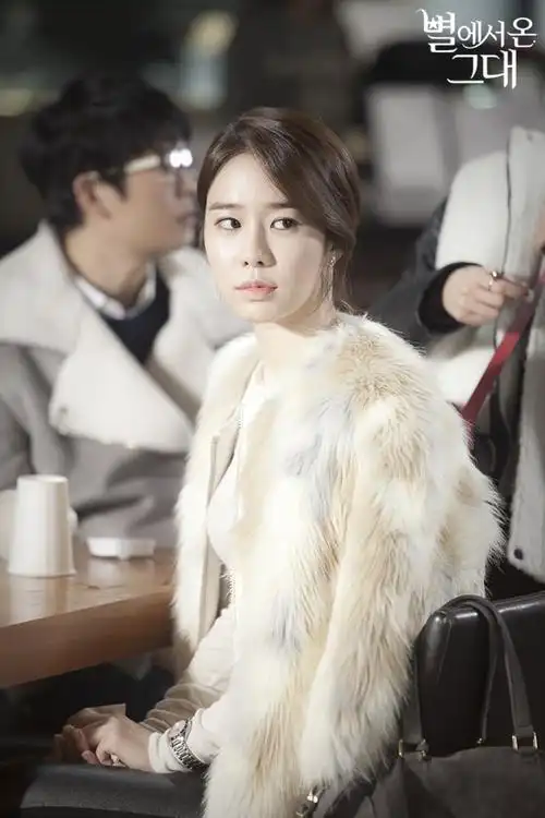 《鬼怪》最帅气的老板sunny!有这种老板我也想去应徵