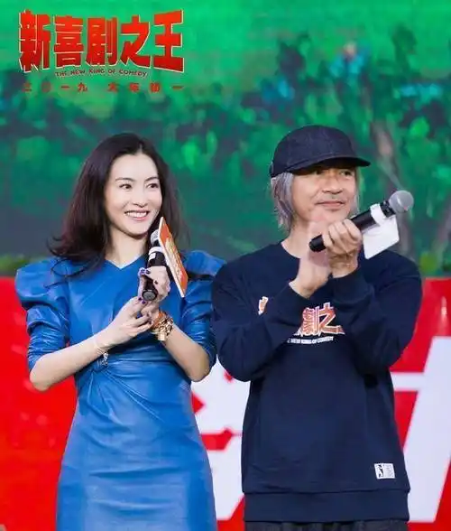 张柏芝周星驰第一次见面,是什么让周星驰选她为《喜剧之王》女主_剧本