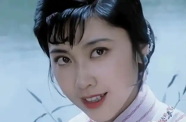 演员任天野,拍戏拍来一个老婆,结婚16年什么都给她