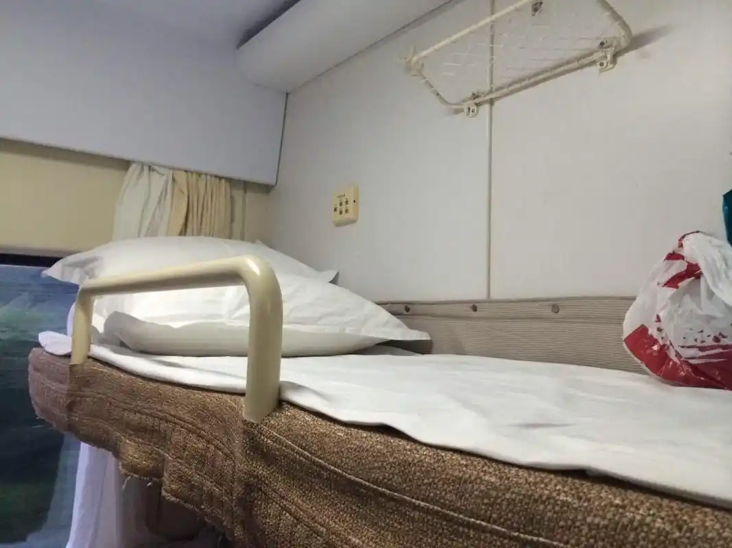 火车上的4种卧铺:一个比一个舒服,你坐个几种?