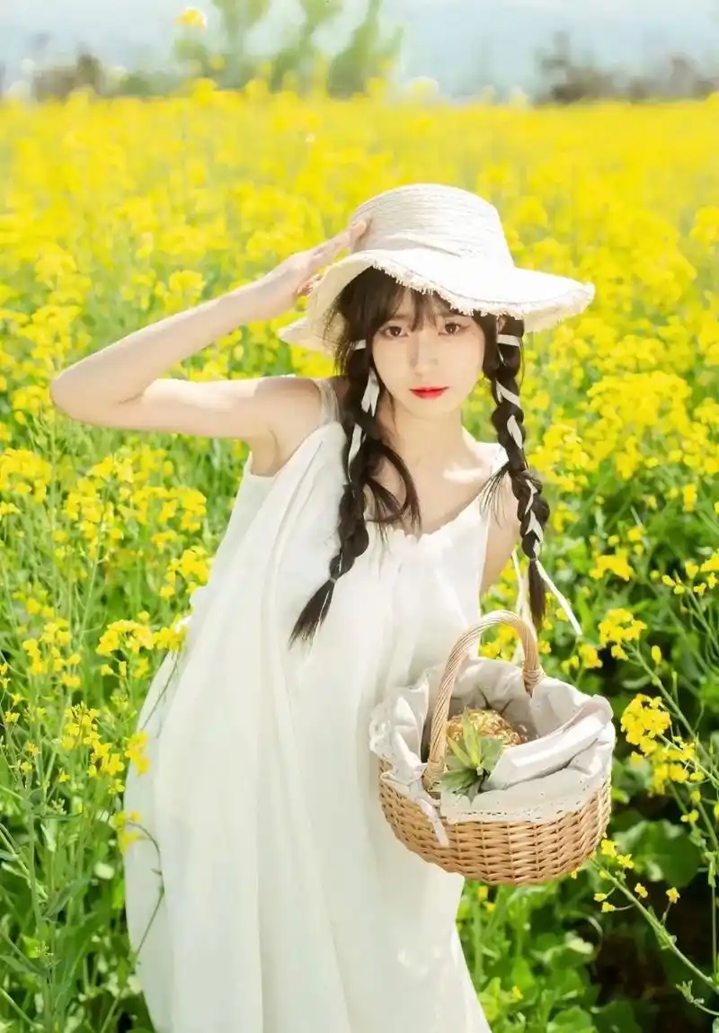 拍照姿势不设限,适合一个人的姿势技巧,一个比一个好看