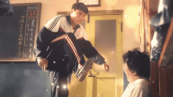 夏洛特烦恼:搞笑来袭,意外回到九七年以后猜猜我要做什么事