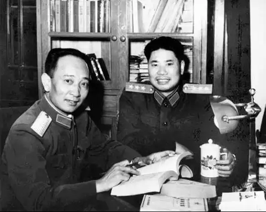 强渡大渡河的18勇士,新中国后,授衔最高的一位是什么军衔?