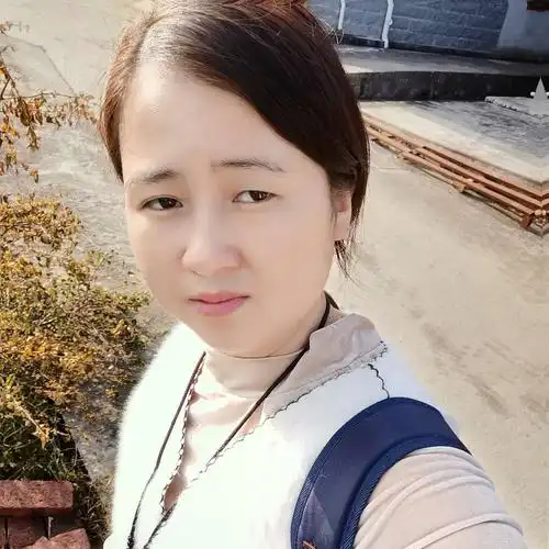 32岁离异女征婚照片(id:5280871)_上海上海征婚交友_我主良缘网
