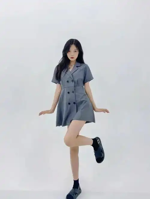 万能站姿拍照姿势7个让你更美的姿势动作