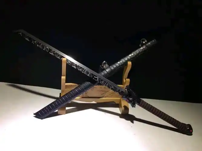 狼豪战刀,一把非常霸气的刀