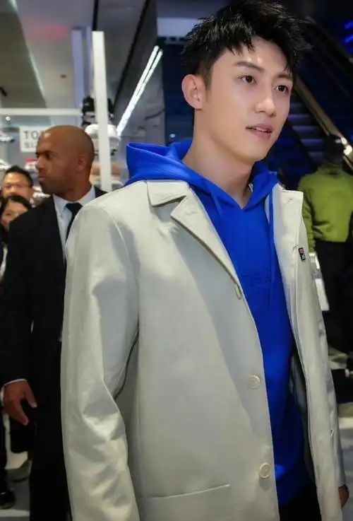 黄景瑜##fila时尚运动代言人黄景瑜