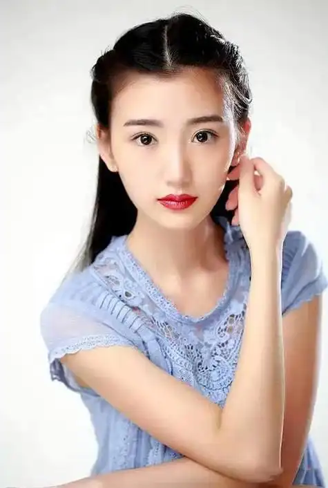 毛晓彤个人资料及图片(毛晓彤近况如何)