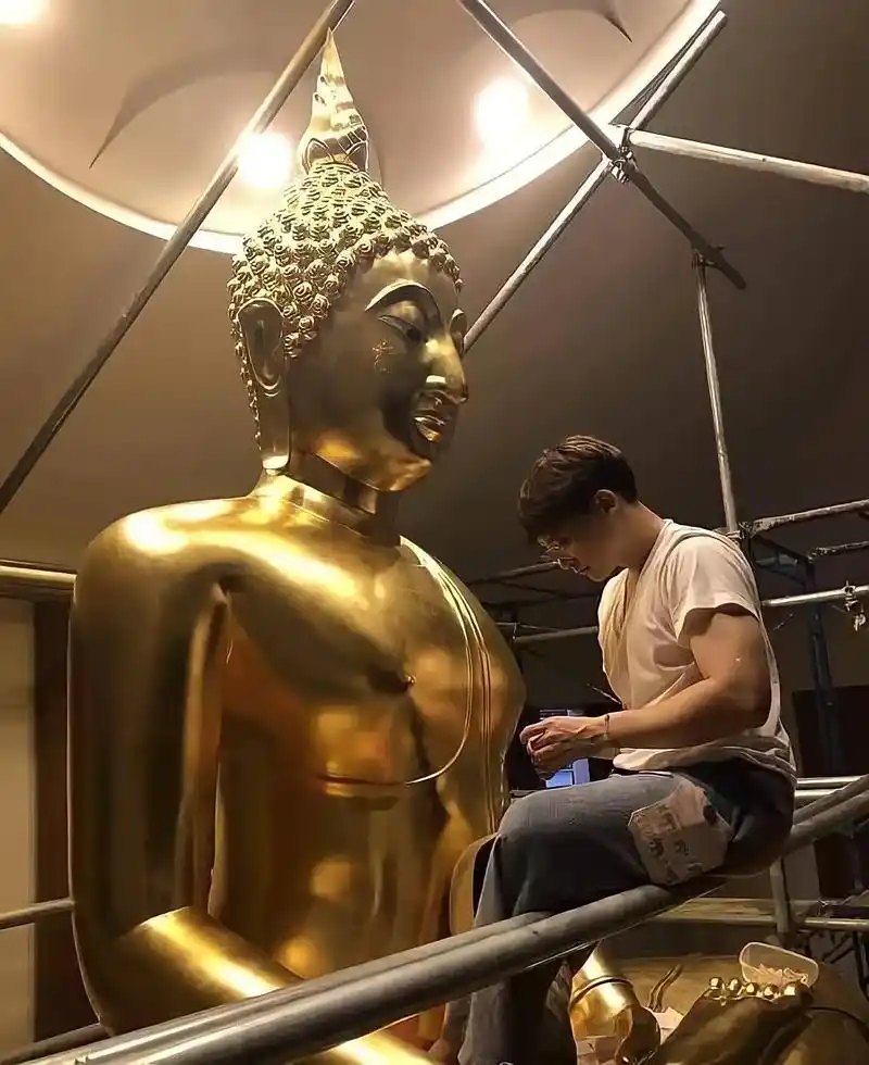 我男人兴趣爱好 烧香拜佛 泡寺庙 喝咖啡就是对我没兴趣#bi - 抖音