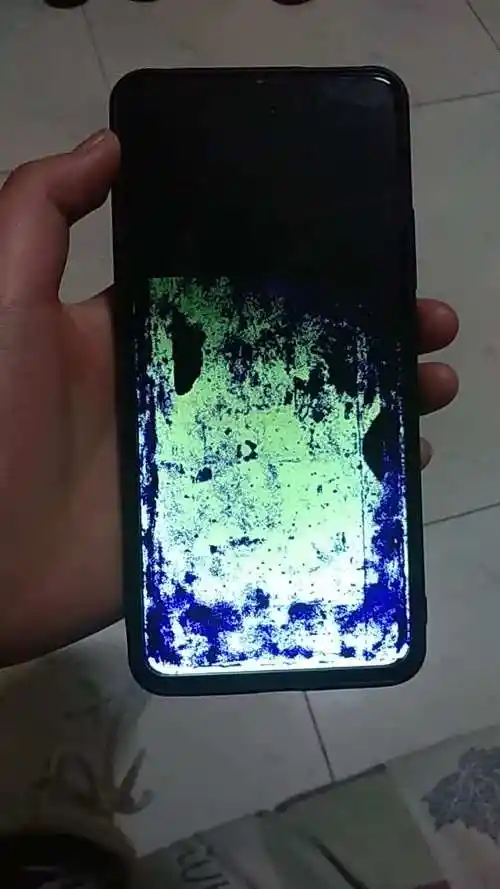 屏幕漏液怎么办(vivo手机屏幕漏液怎么办)