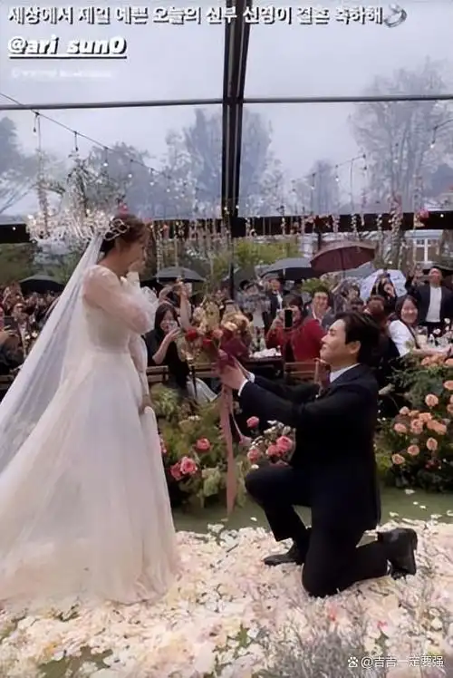 super junior厉旭婚礼上合体,13人合影,周觅,刘宪华,韩庚都在