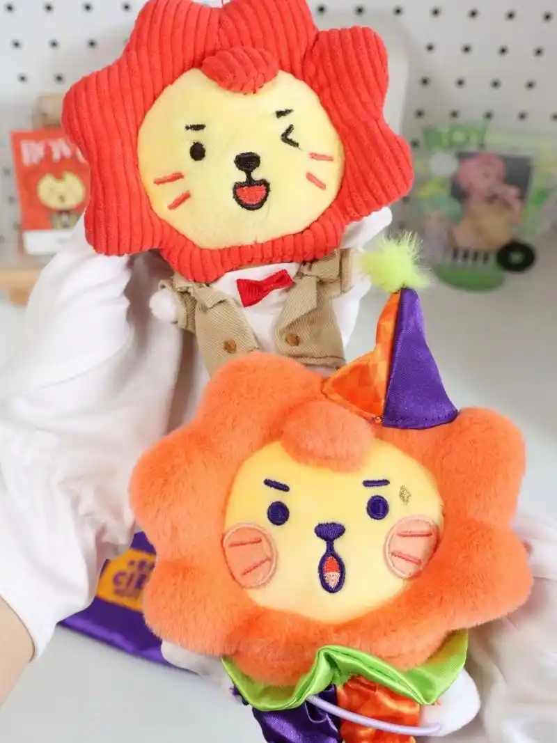 的万圣节莱阳98 但是那个嘴确实蛮突兀 太尖了 #王源# #莱阳玩偶