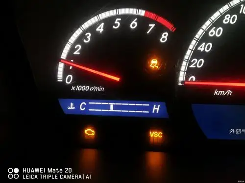 12代皇冠故障灯请教大神指点解决