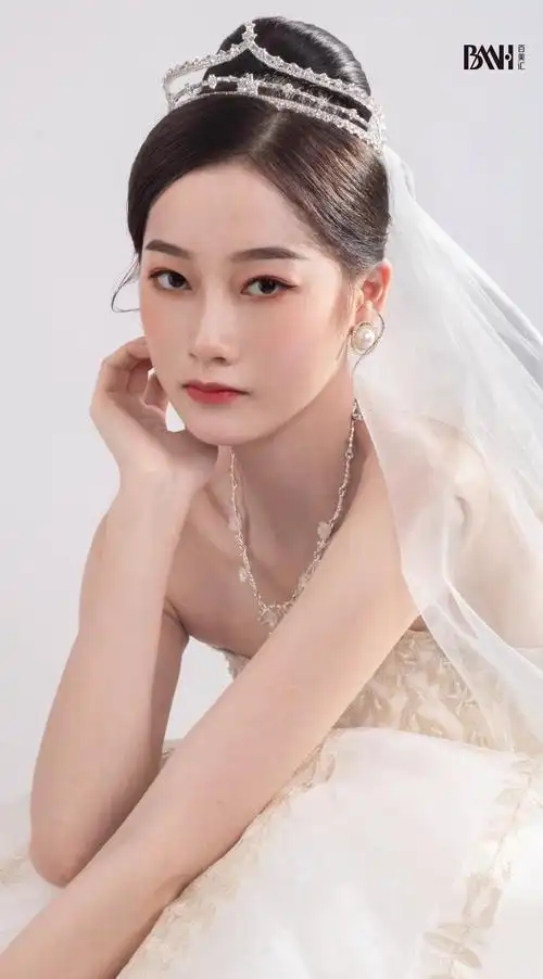 新娘发型2021最新款图片 - 冷求网