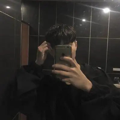 的女生头像微信搜索关注公众号"趣味表情包"或者直接扫下面拿图二维码