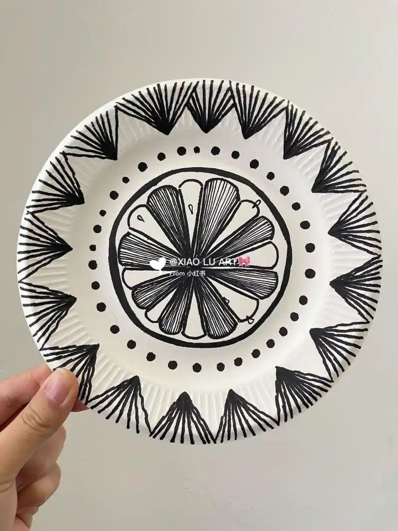 纸盘线描|蓝黑线描|环创设计|青花瓷花纹 超简单线描盘子绘画第三波