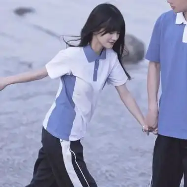 适合学生用的唯美清新校园情侣头像校服一对