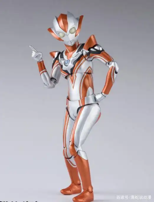 格丽乔奥特曼shf手办官图公开 附带赛罗奥特曼互动用手部零件