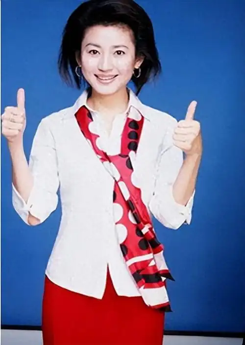 央视一姐王小丫历经两段婚姻却无子女如今55岁热衷公益