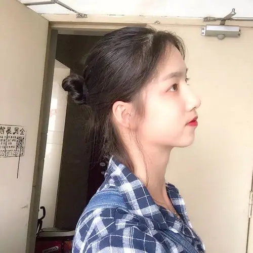 头像 小清新 闺蜜 动漫 双人 四宫格 白边 双马尾 眼妆 自调 手控 腿