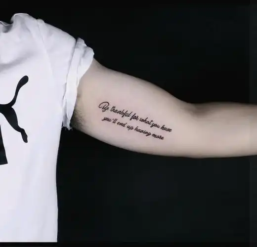 英文(大臂内侧)_纹身图案手稿图片_北鸣的纹身作品集