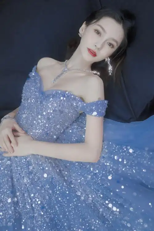 杨颖#好喜欢360度无死角,真正的骨相美人,不怕生图,什么造型都能hold