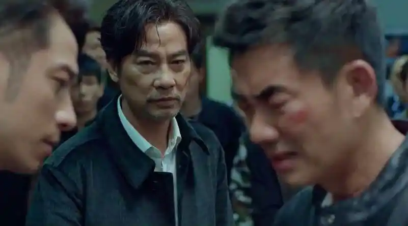 这也是继《放逐》#任贤齐任达华16年后再合作#政/治色彩极其