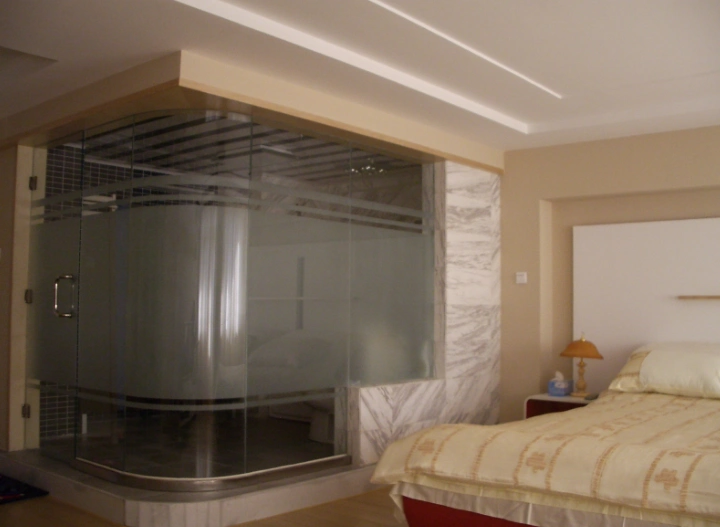 酒店卫生间用"透明玻璃"有什么用心?看完缘由,给酒店心思点赞