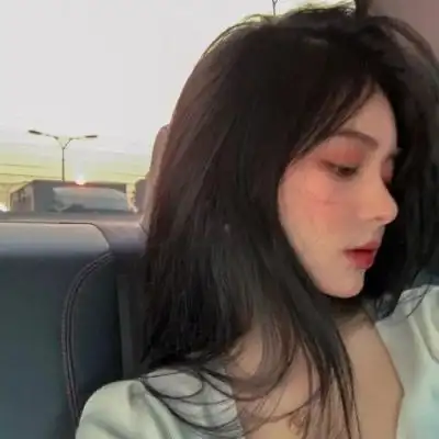 高冷漂亮气质美女头像 高清好看的高冷美丽小姐姐头像图片