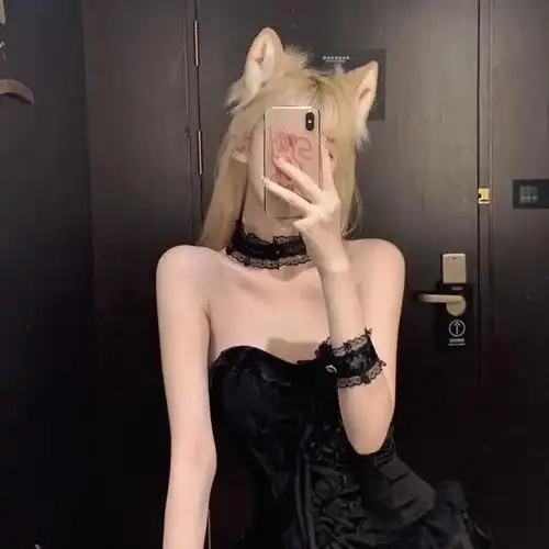 头像女生你得丢开往事