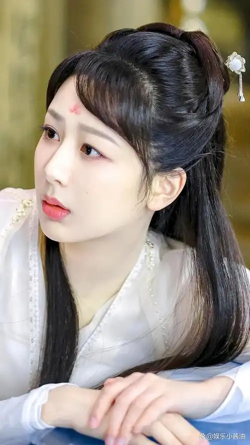 《长相思》杨紫剧照大盘点,每一幅画面都是4k高清,好美!