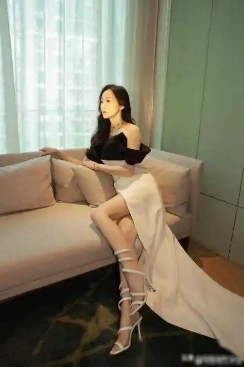 韩雪给人的高冷感觉是真没人可以替代