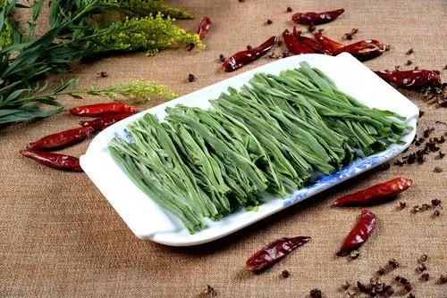 重庆好吃的火锅店,这家火锅让人口水直流_贡菜