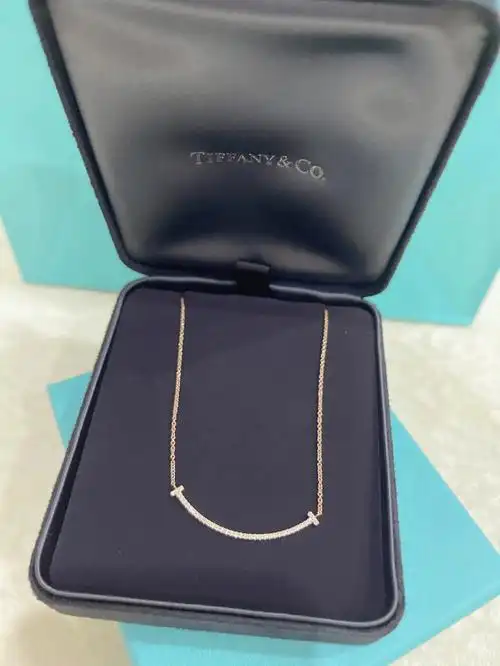 tiffanyco项链smile系列玫瑰金满钻笑脸