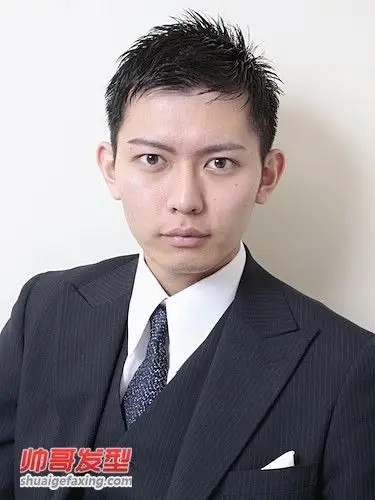 脱发男士适合的发型 头发少的男人发型设计(4)