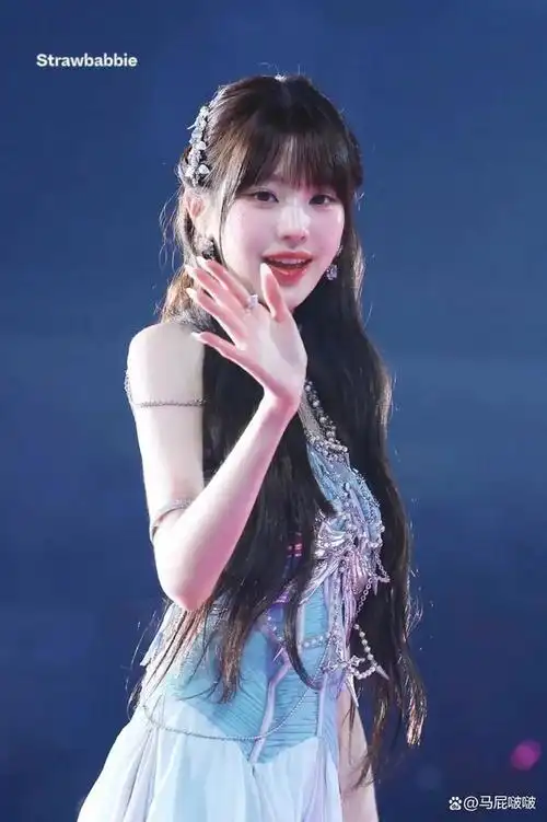 最后来波张元英的美图结束了,记得点赞哦.